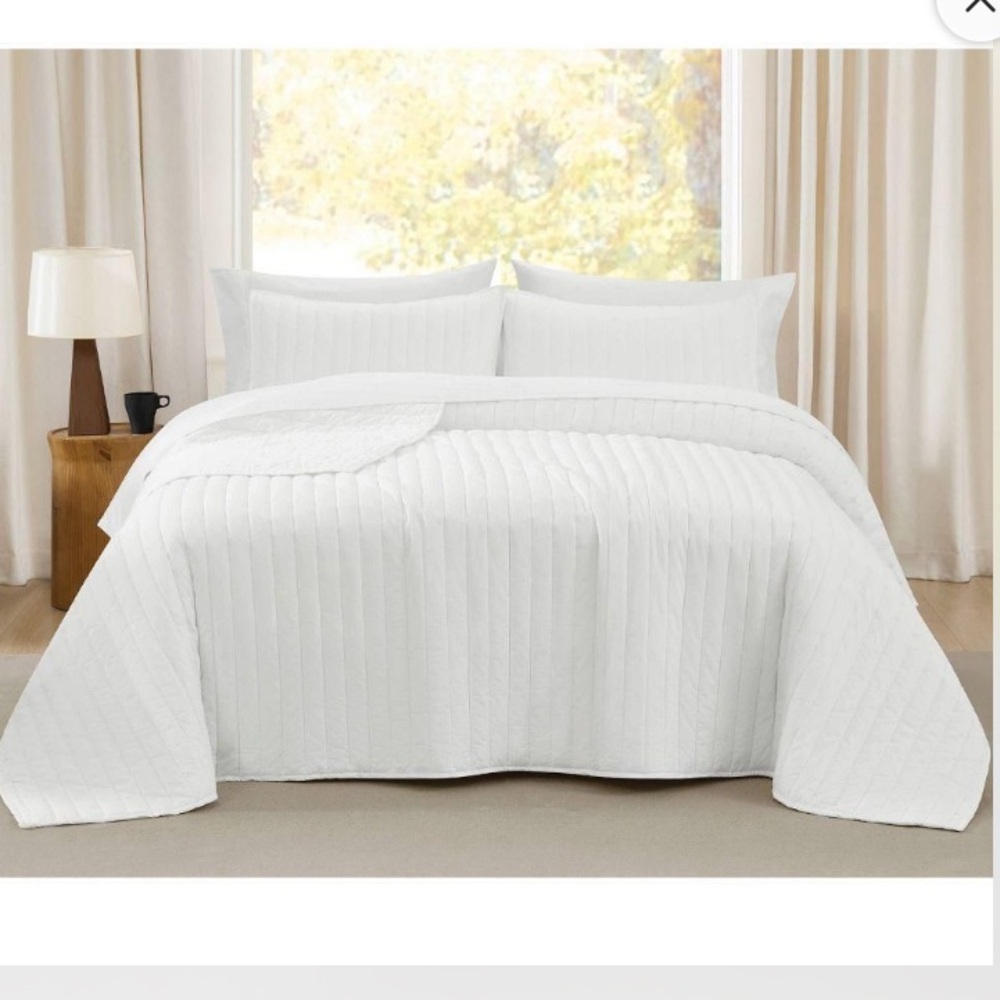 NWT Brooklyn Loom White Percale Quilt set Quilted Bedding Set full/queen